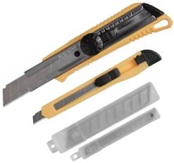 Lot De 2 Cutters Professionnels + 6 Lames